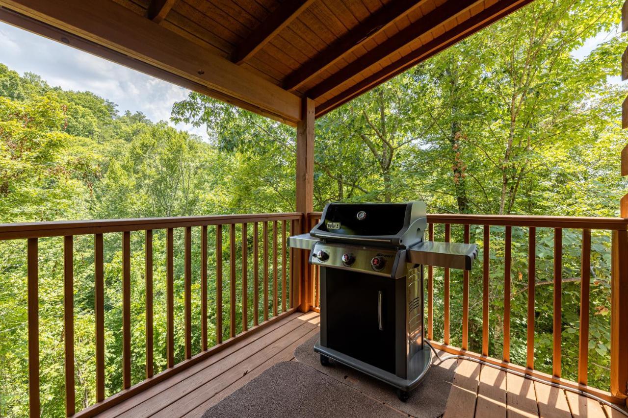 Firefly Hollow Cabin - Smoky Mountains - Soaky Mountain Water Park - Sevierville Convention Center Pigeon Forge Extérieur photo