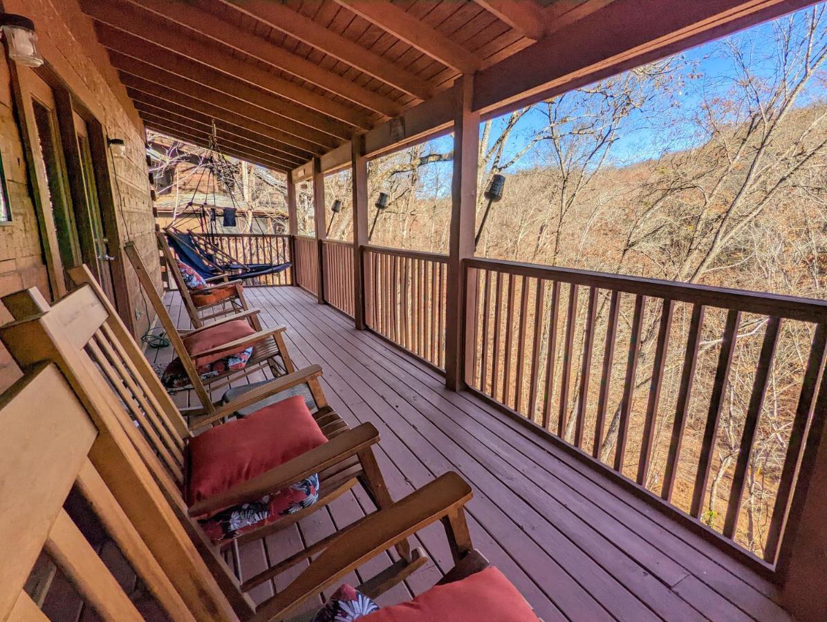 Firefly Hollow Cabin - Smoky Mountains - Soaky Mountain Water Park - Sevierville Convention Center Pigeon Forge Extérieur photo